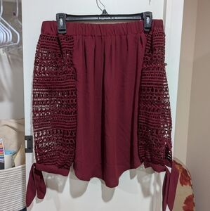 Express shoulder hug blouse, size xs